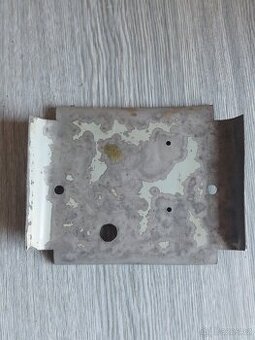 Krycí plech masky pionýr