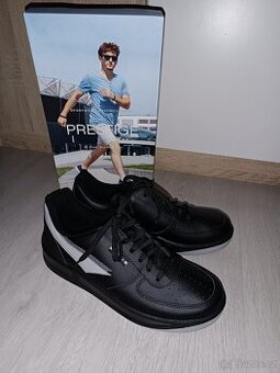 Černé Prestige vel 41