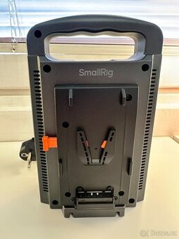 SmallRig nabíječka na dvě V mount baterie