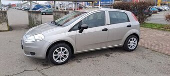 Fiat Grande Punto 1.2 najeto 78 000 km 1 maj. kou v ČR