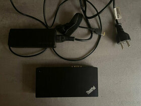 Thinkpad USB-C dokovaci stanice