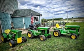 Zahradní traktor-john Deere