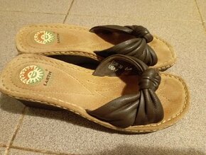Dámské kožené sandály velikost 39 - 1