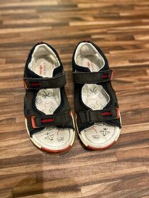 Sandály vel. 31 zn. Lasocki
