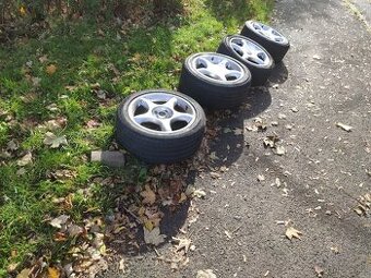 Prodám elektrony Zender na Sharana atd. pěkně obutí na jaro.