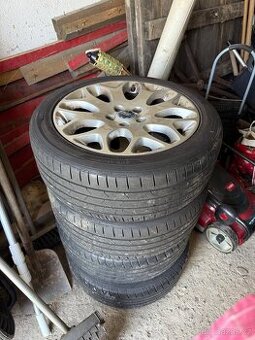 Prodám gumy letní HANKOOK 205/50R17 93W XL disky Ford Focus