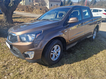 SsangYong Actyon SportS 2.0 XDi 04/2013 závěs 2,3 tuny