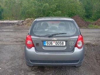 Chevrolet Aveo rok 2009 najeto jen 120 tis km spotřeba 4 l