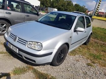 Golf 4