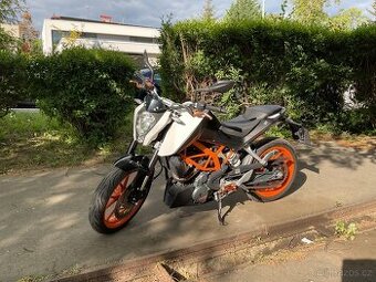 KTM Duke 390 2013