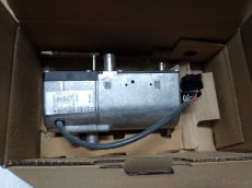 Eberspacher Přihřívač Hydronic D5WZ 12V VW, Ford, Seat