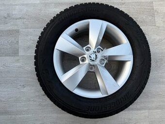 R16 NOVÁ ZIMNÍ ALU KOLA ŠKODA KAROQ 215/60/16 2024