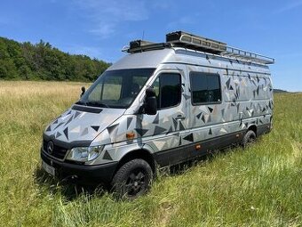 Offroad obytka pro 6 osob Sprinter 4x4