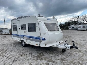 PRODÁNO Hobby Excellent 450, 4 osoby, pevná postel, bojler