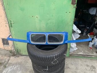 Přední maska e36 coupe