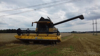 Prodám kombajn New Holland CX 6.80 SL - PO ŽNÍCH