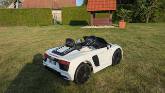 Dětské elektrické autíčko Audi R8 Spyder