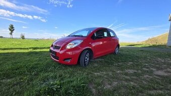 Toyota Yaris 1.0i VVTi 51kw r.v 2010