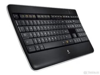 Klávesnice Logitech K800