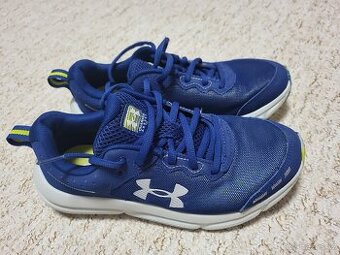 tenisky vel. 38, zn. Under Armour