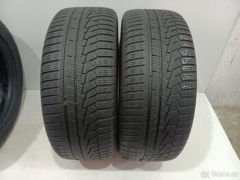 2ks zimní pneu 215/50/17 Hankook