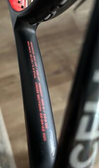 Volkl V-Cell 8 300g tenisová raketa