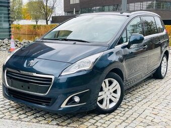 Peugeot 5008 2.0HDi MANUÁL 7MÍST VÝHŘEV SERVISKA ALLURE