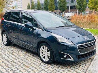 Peugeot 5008 2.0HDi MANUÁL 7MÍST VÝHŘEV SERVISKA ALLURE