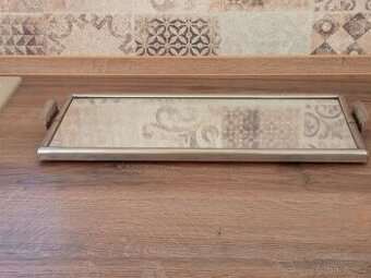 Obdélníkový zrcadlový tác