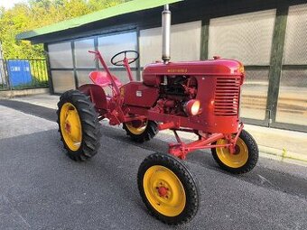 Massey Harris Pony 812