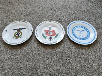 Německé porcelánové talíře