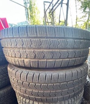 Ford Transit 195/70/15 8mm 2ks tel 731328873