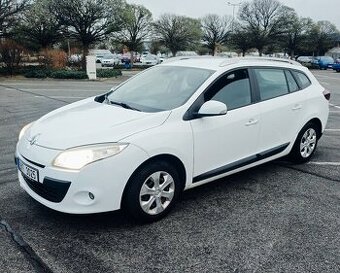 Renault Megan III kombi 1.6i 74kw