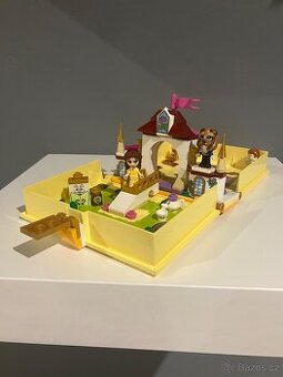 LEGO® Disney Princess™ 43177 Bella a její pohádková kniha do