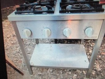 Sporák na propan butan-poř.cena 32000kč