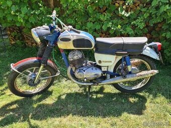 Jawa 350/362 californian