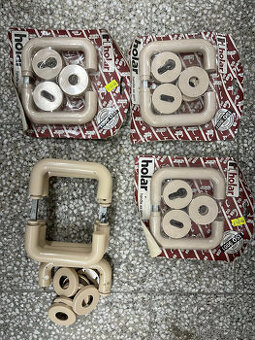 Plastové kliky, kování HOLAR