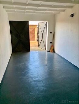 Pronájem garáž