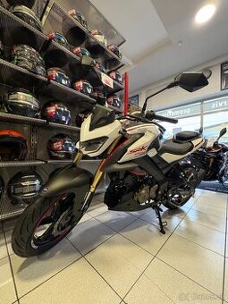 QJMotor SRK 125S, model 2025 - 1