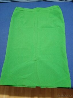 Krátká sukně zelená 40/42