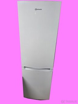 velká 187cm dvoudvéřová lednice A++, Bauknecht