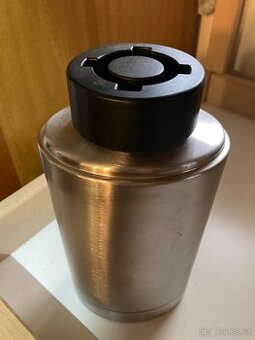 Nerezová lahev miele kávovar vestavný