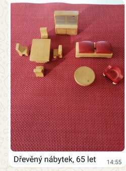 Retro hra nábytek starý