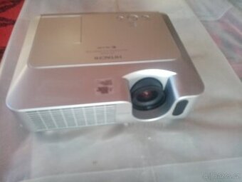Dataprojektor Hitachi CP-S240