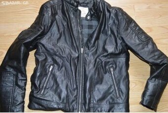 Bunda zn. Zara vel. 164