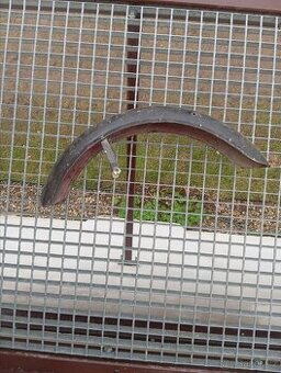 Přední blatník Jawa mustang