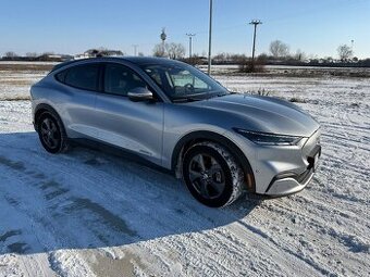 Mustang Mach-e, 75,7kWh RWD STD