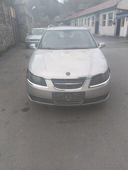 Saab 9.5 brejlovec