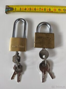 Sada 2 mosazných visacích zámků s klíči (30 mm a 40 mm)