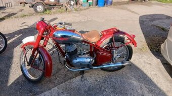 Jawa 350 perák